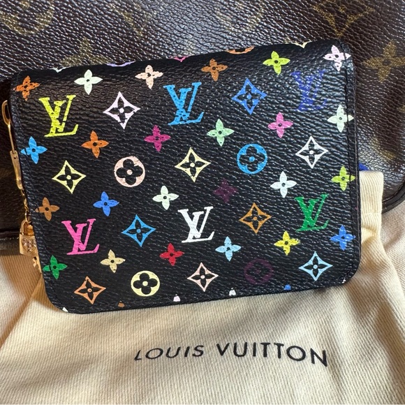 Louis Vuitton Handbags - Louis Vuitton Multicolor Zippy Coin Purse